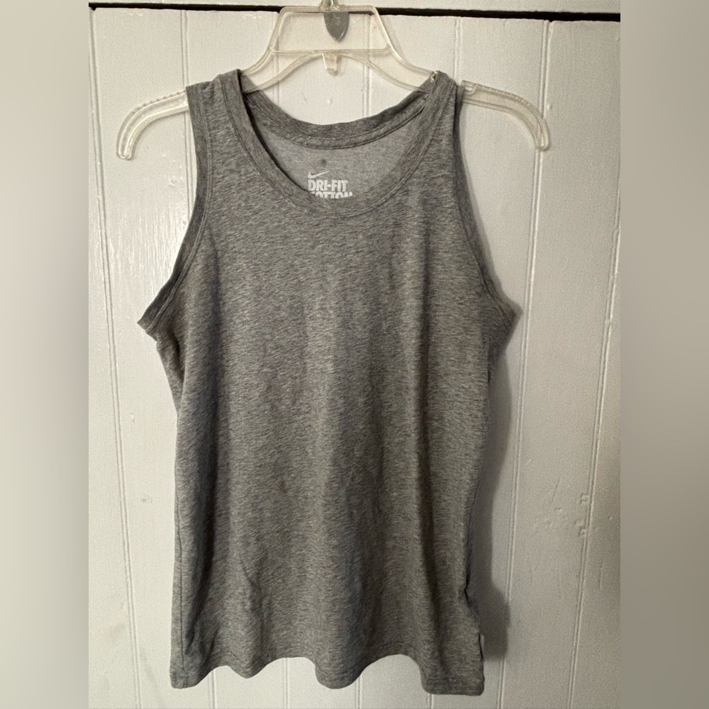 Nike Gray Women's Dri-FIT Tank Top Size M